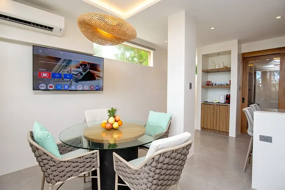 One Bedroom Suite 1C