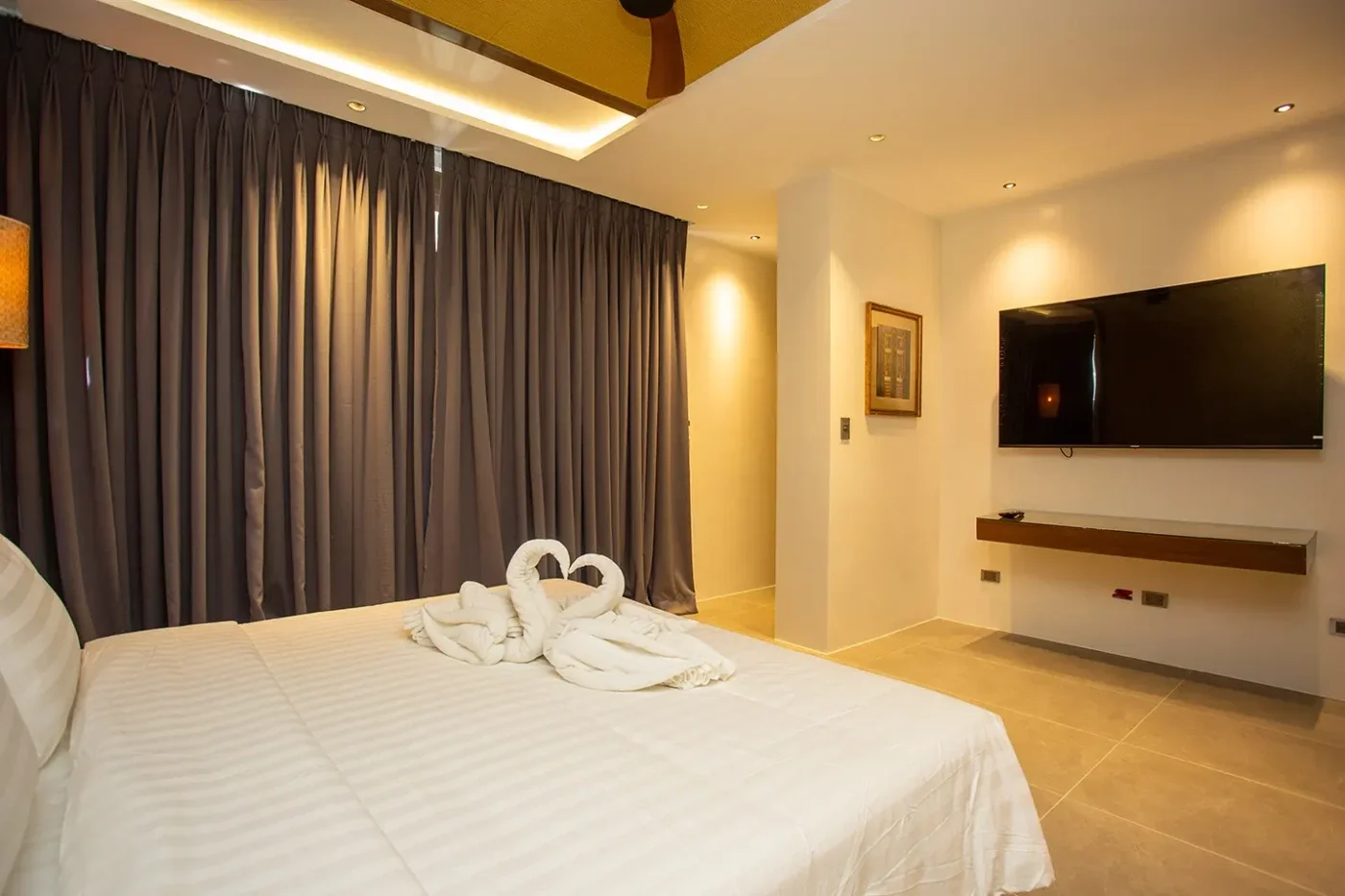 One Bedroom Suite 2A