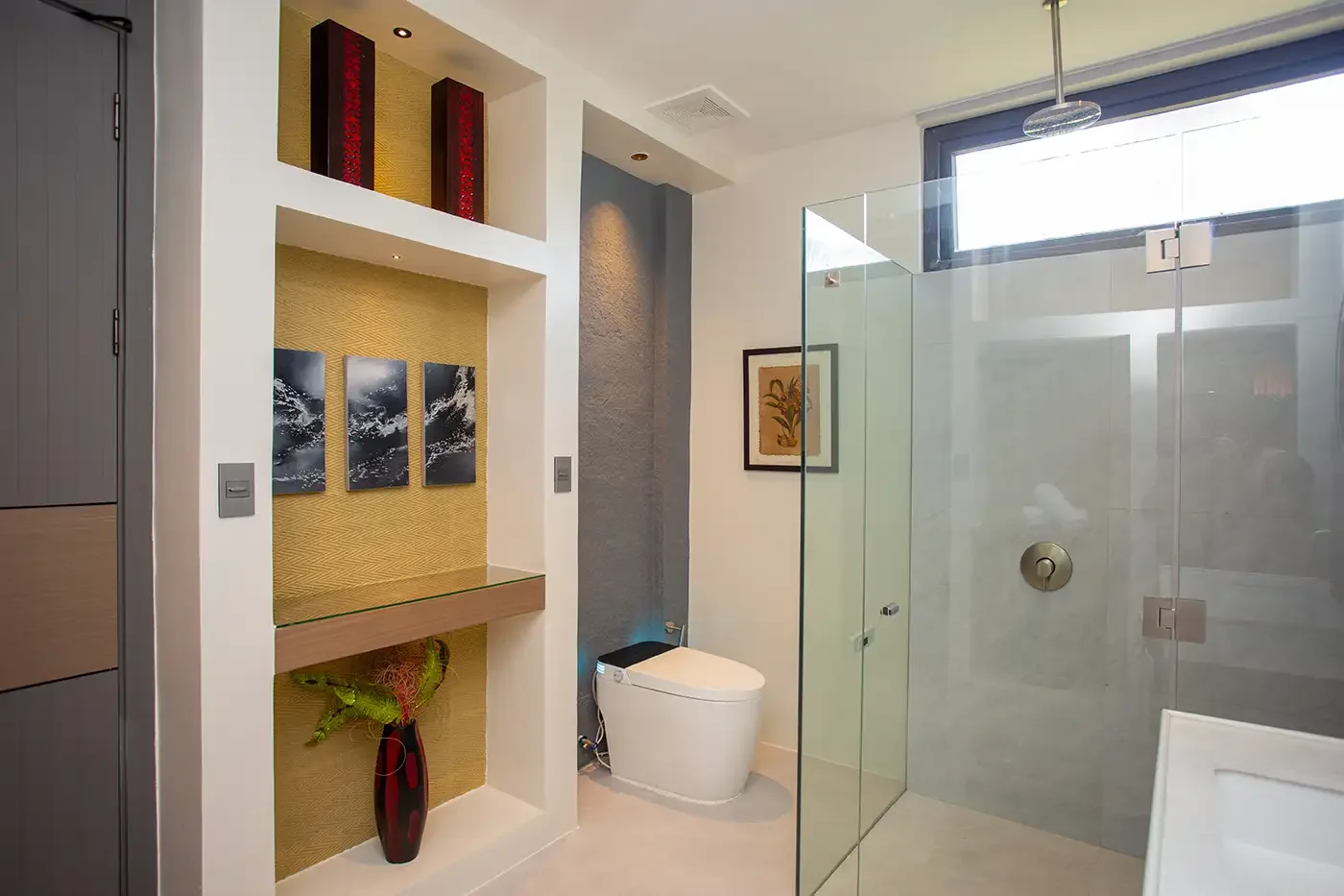 One Bedroom Suite 2B