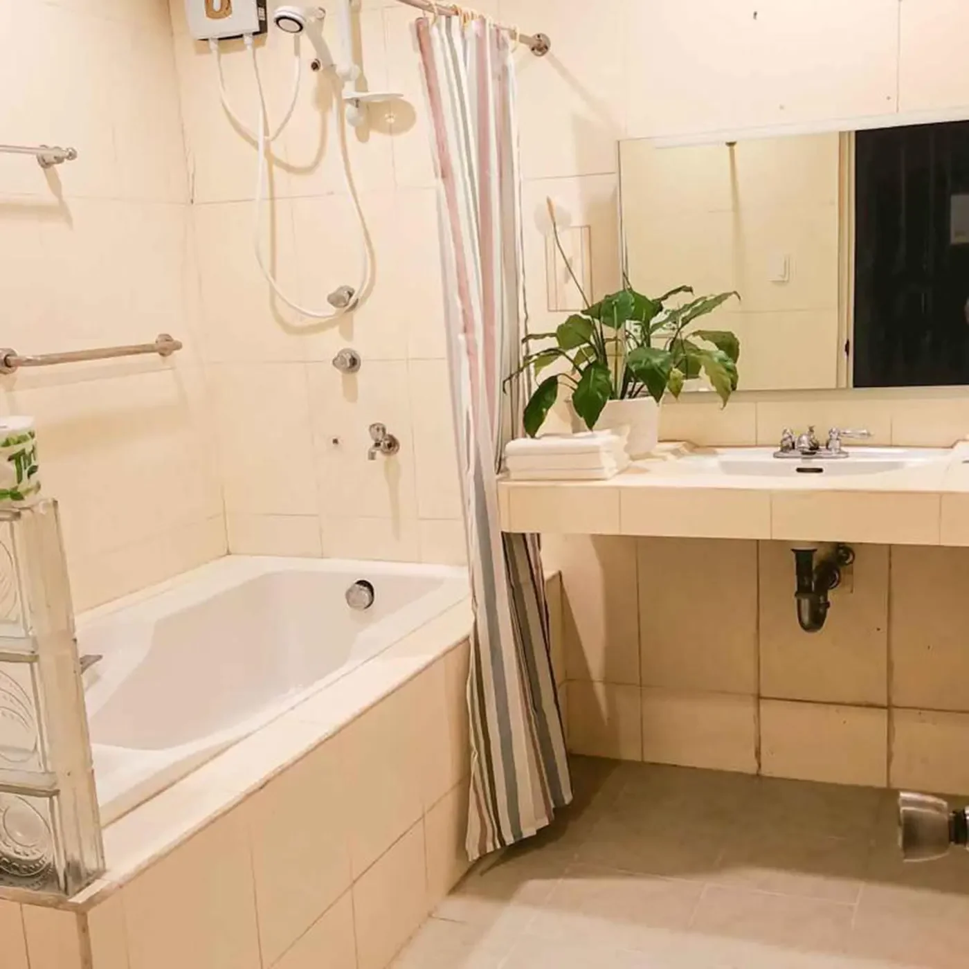Suite Room