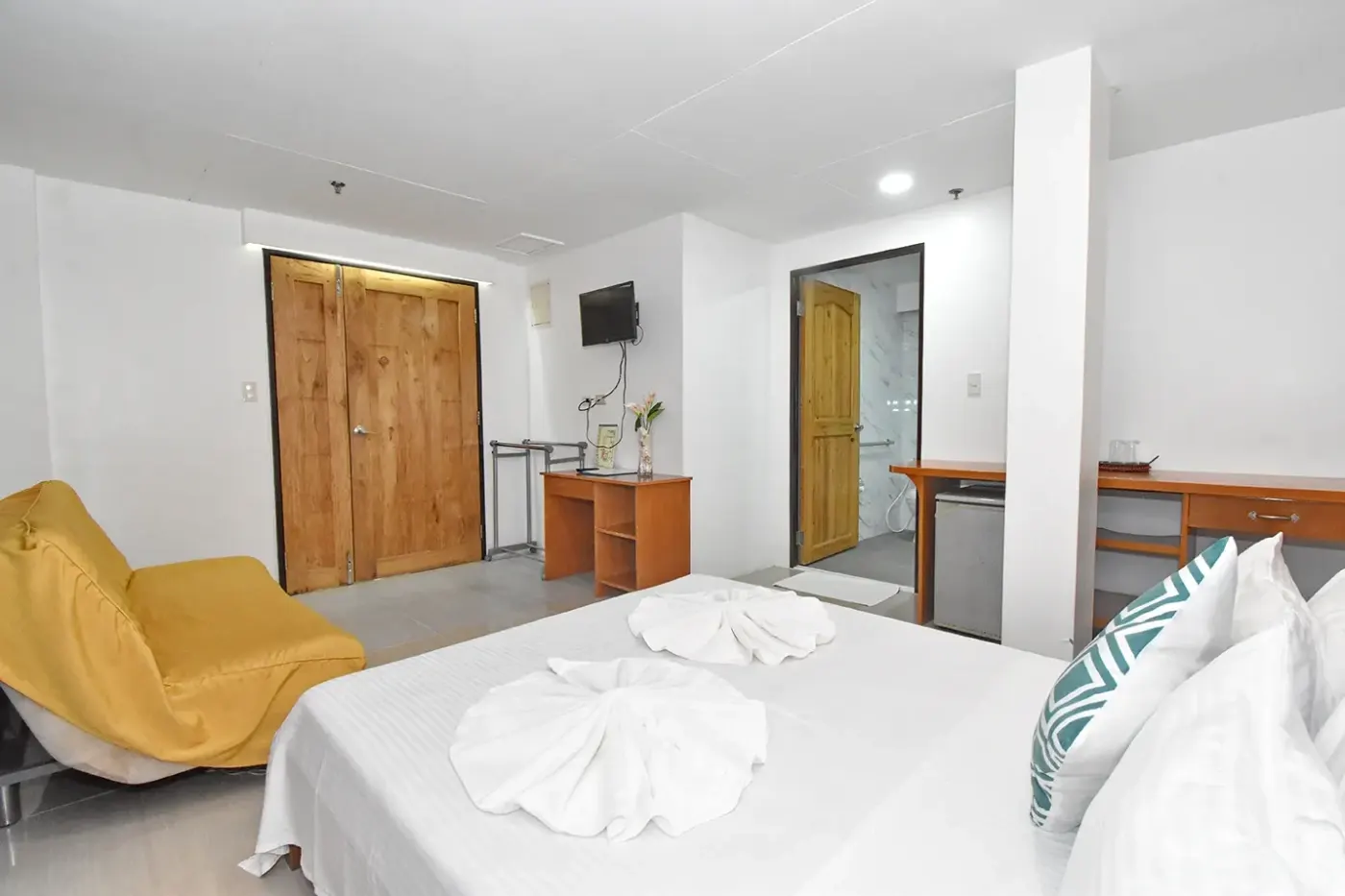 Garden Double Room at Blue Lotus Boracay, Boracay