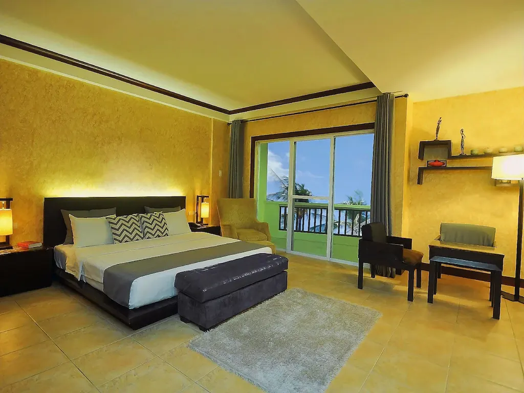 Grand Deluxe at Boracay Ocean Club Resort & Spa, Manoc-Manoc, Boracay