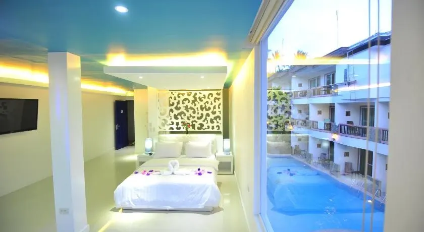 Diamond Suite at Boracay Ocean Club Resort & Spa, Manoc-Manoc, Boracay