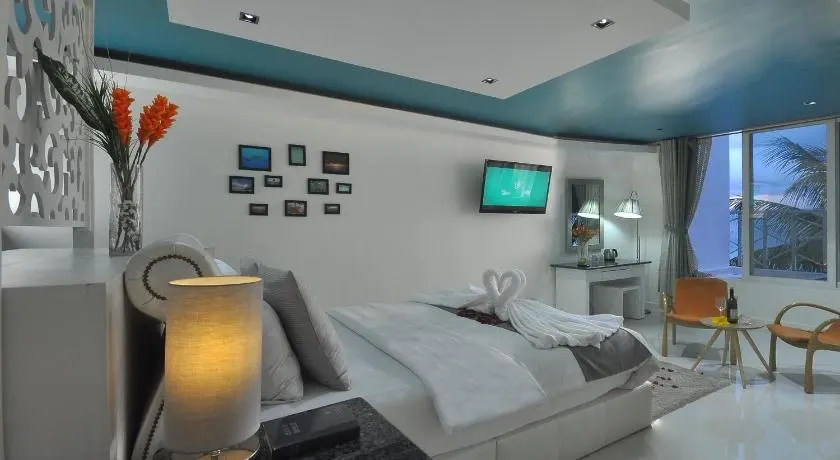 Diamond Suite at Boracay Ocean Club Resort & Spa, Manoc-Manoc, Boracay