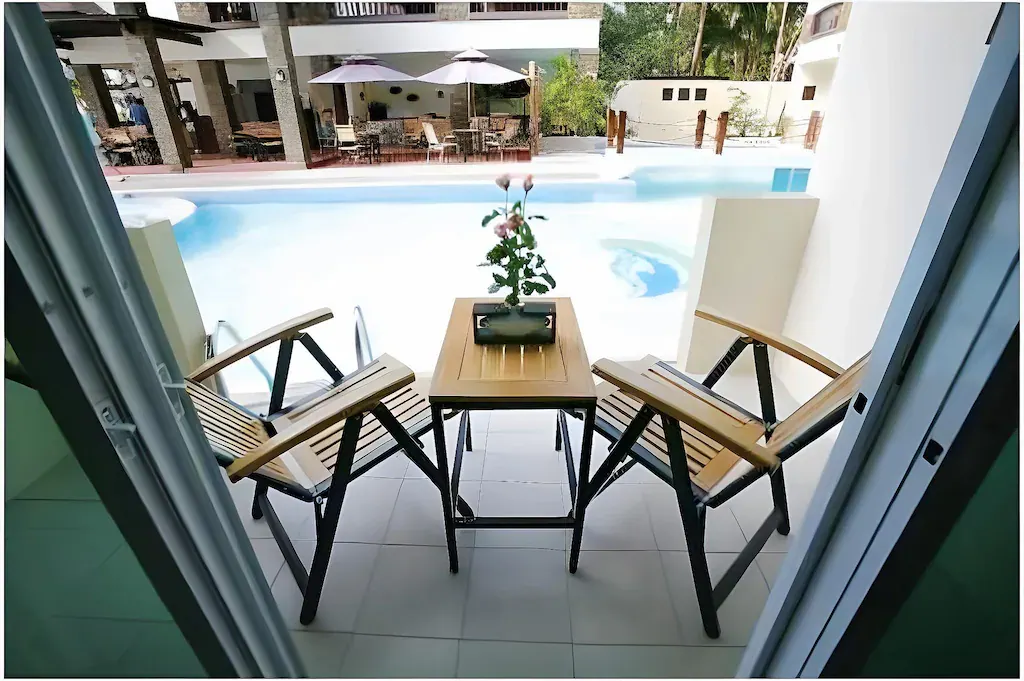 Pool Access at Boracay Ocean Club Resort & Spa, Manoc-Manoc, Boracay