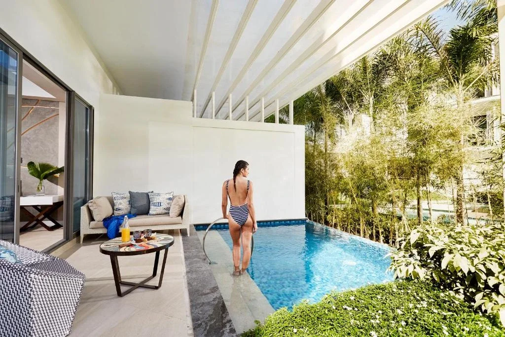 Garden Room with Pool