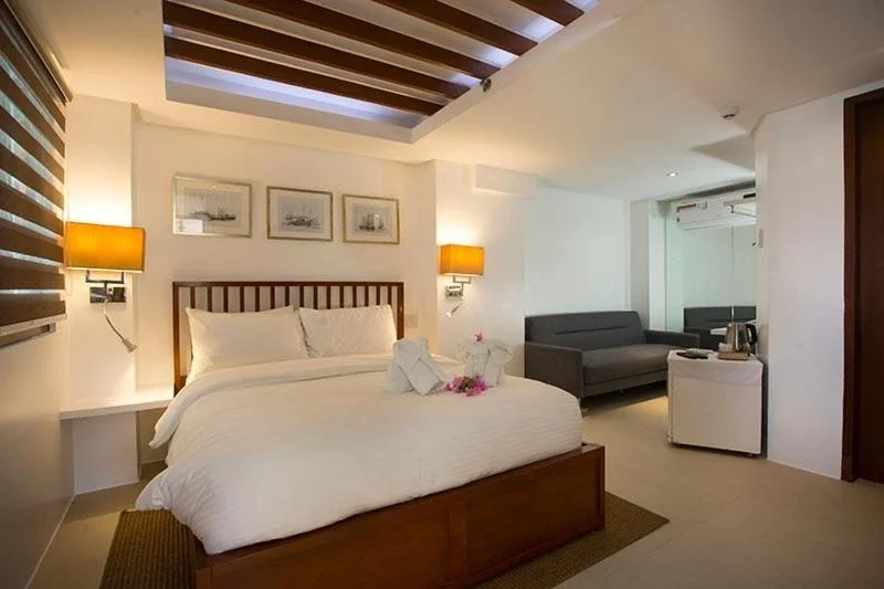 Pool View Suite