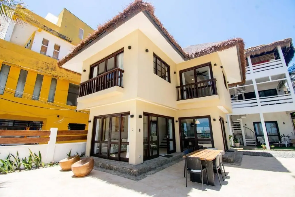 Hey Jude Bulabog Beachfront Residence, Balabag, Boracay — Photo 2