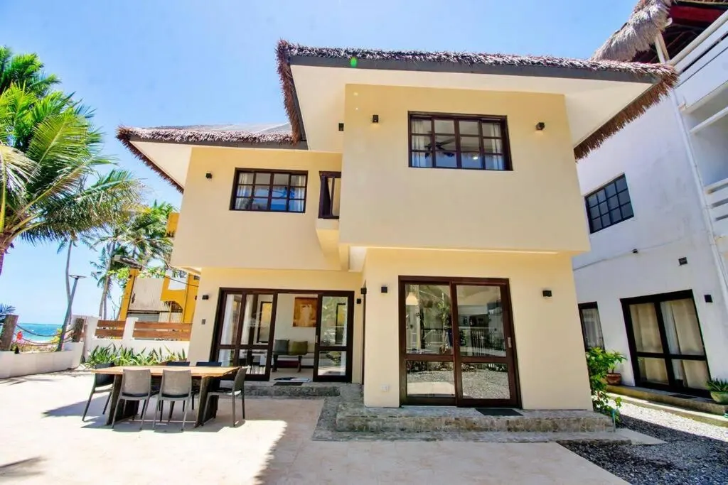Hey Jude Bulabog Beachfront Residence, Balabag, Boracay — Photo 3