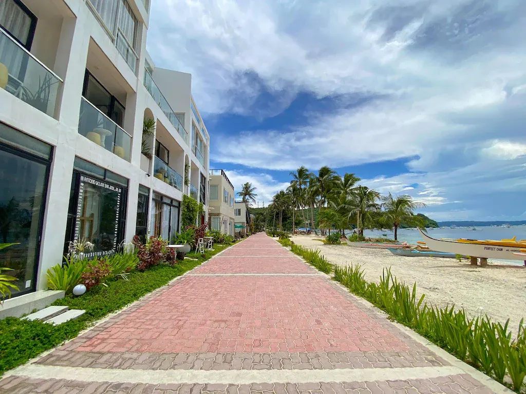 Palassa Private Residences, Boracay — Photo 2