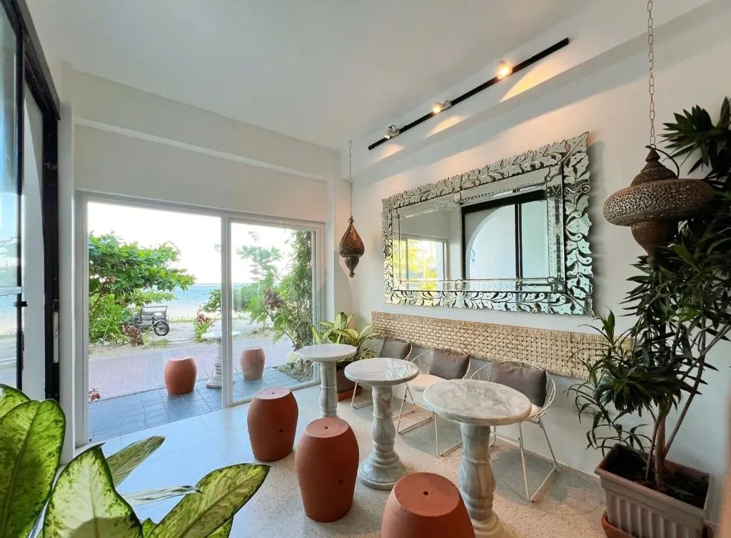 Palassa Private Residences, Boracay — Photo 11