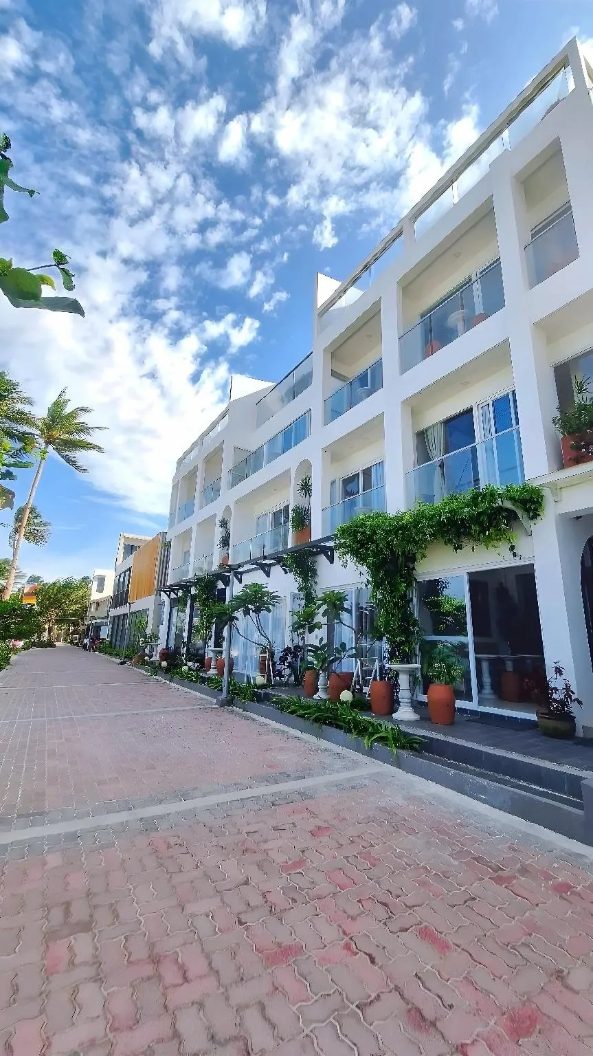 Palassa Private Residences, Boracay — Photo 8