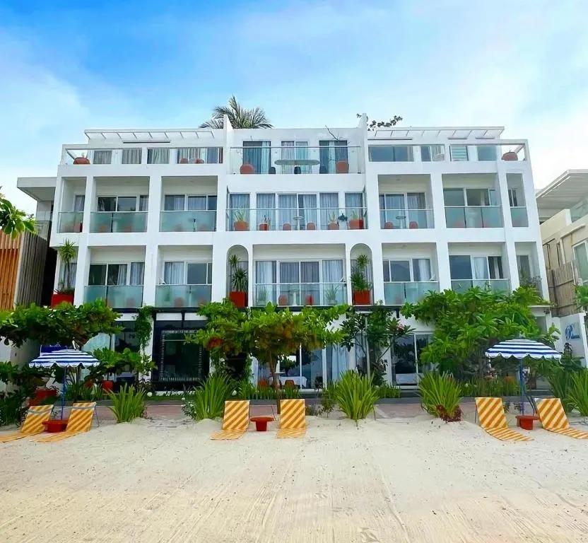 Palassa Private Residences, Boracay — Photo 17