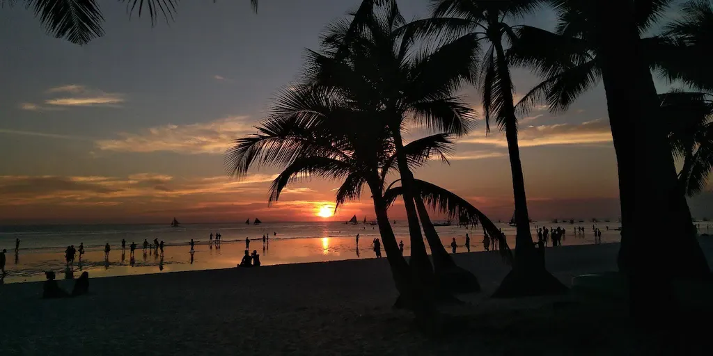 MR Holidays Hotel, Boracay — Photo 1