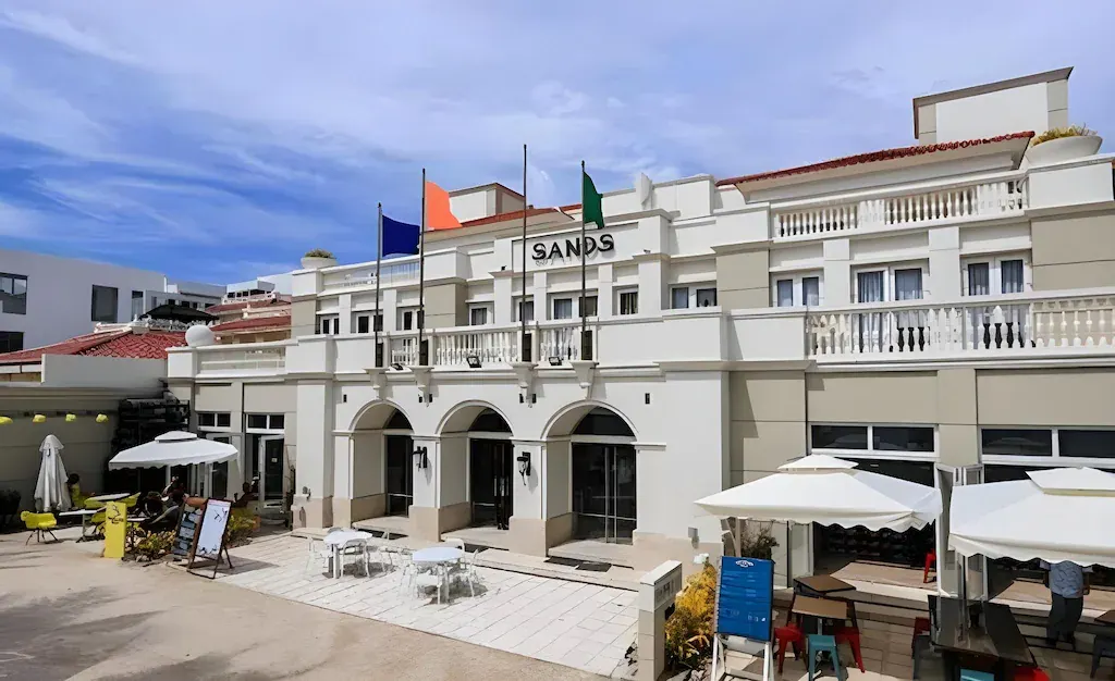 Boracay Sands Hotel, Boracay — Photo 1