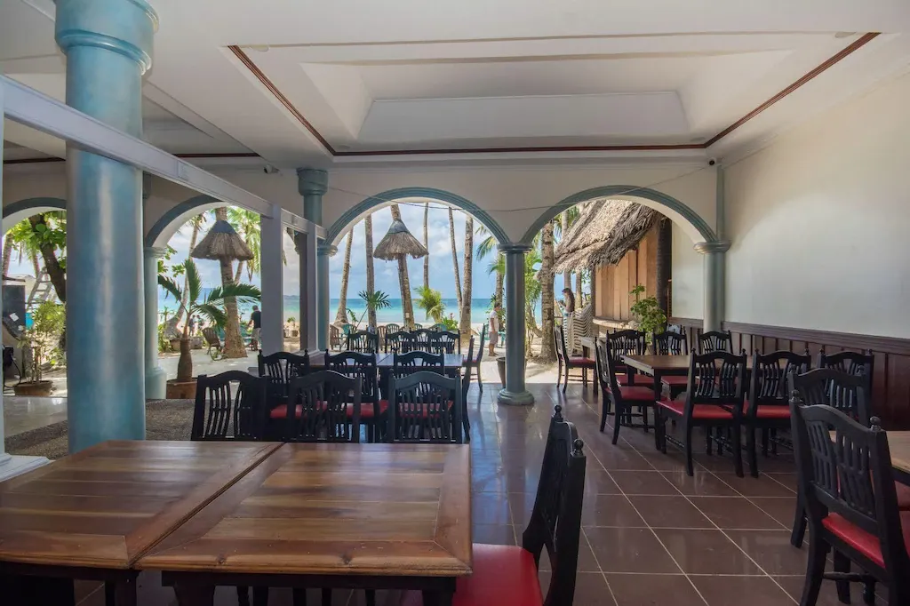 Royal Park Hotel Boracay, Boracay — Photo 4