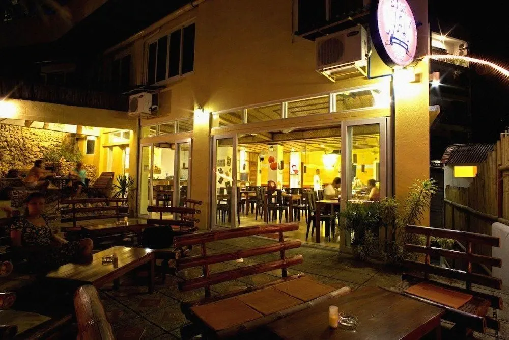 Ralph's Place Boracay, Boracay — Photo 8