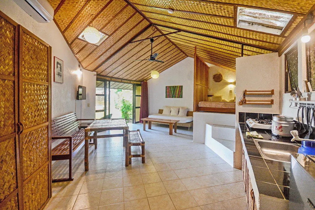 Standard Studio 3 at Ralph's Place Boracay, Boracay