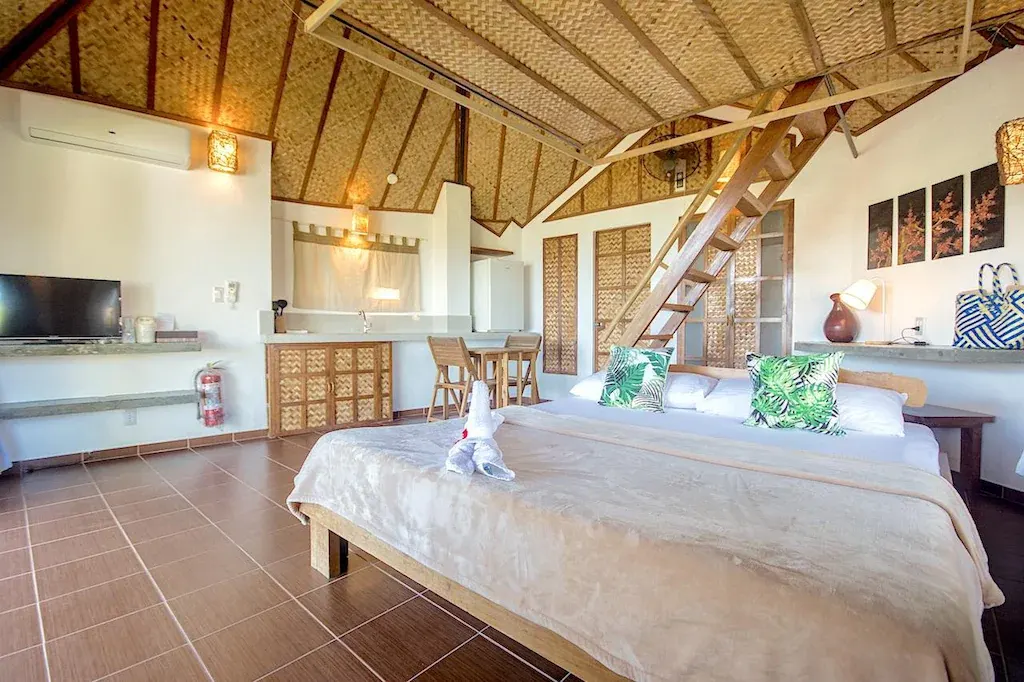 Cliff Bungalow at Ralph's Place Boracay, Boracay