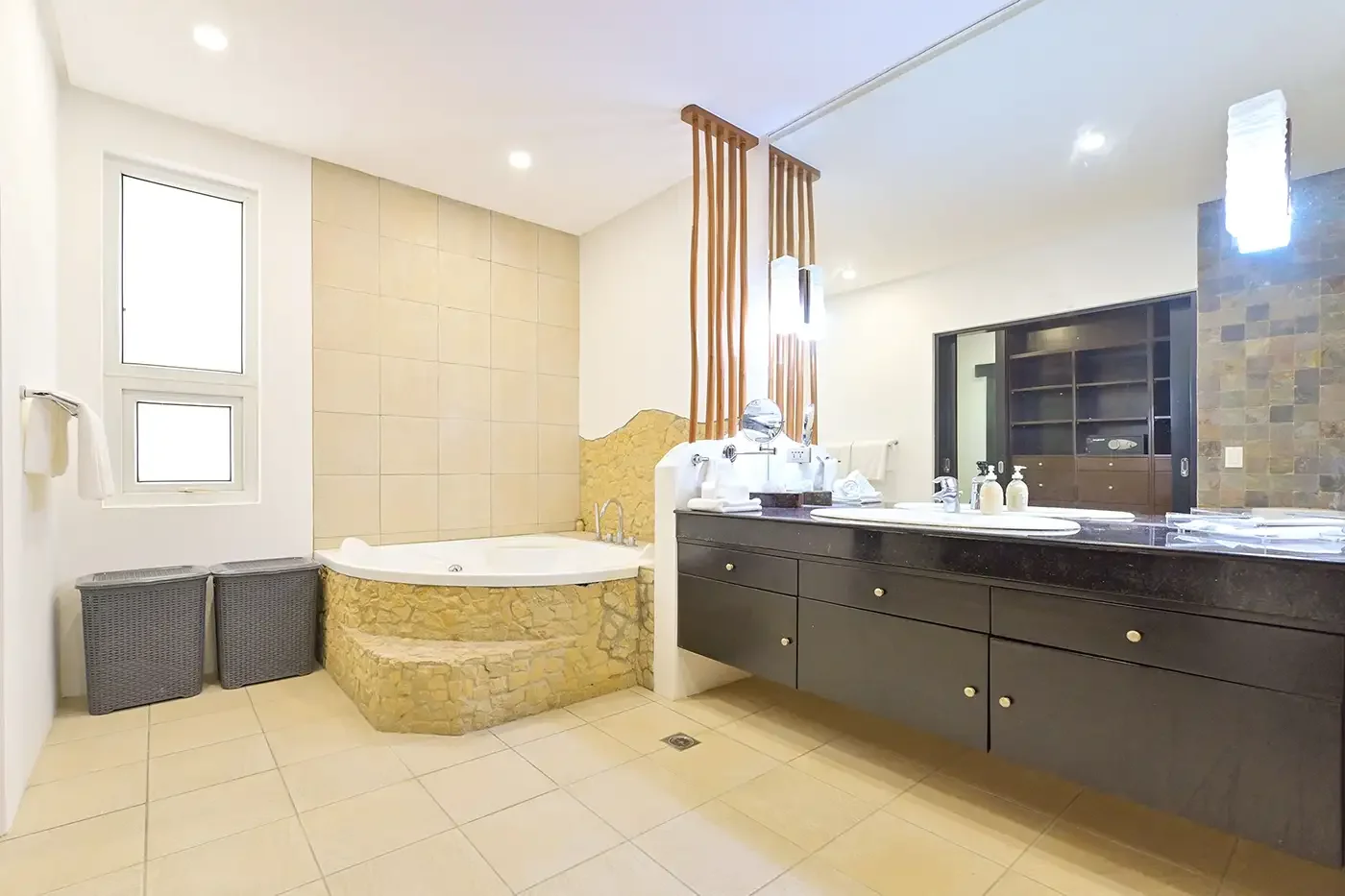 3 Bedroom Family Suite