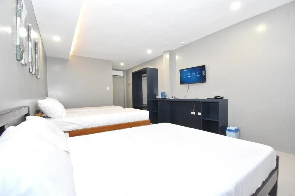 Family Room at Blue Suites Boracay, Boracay