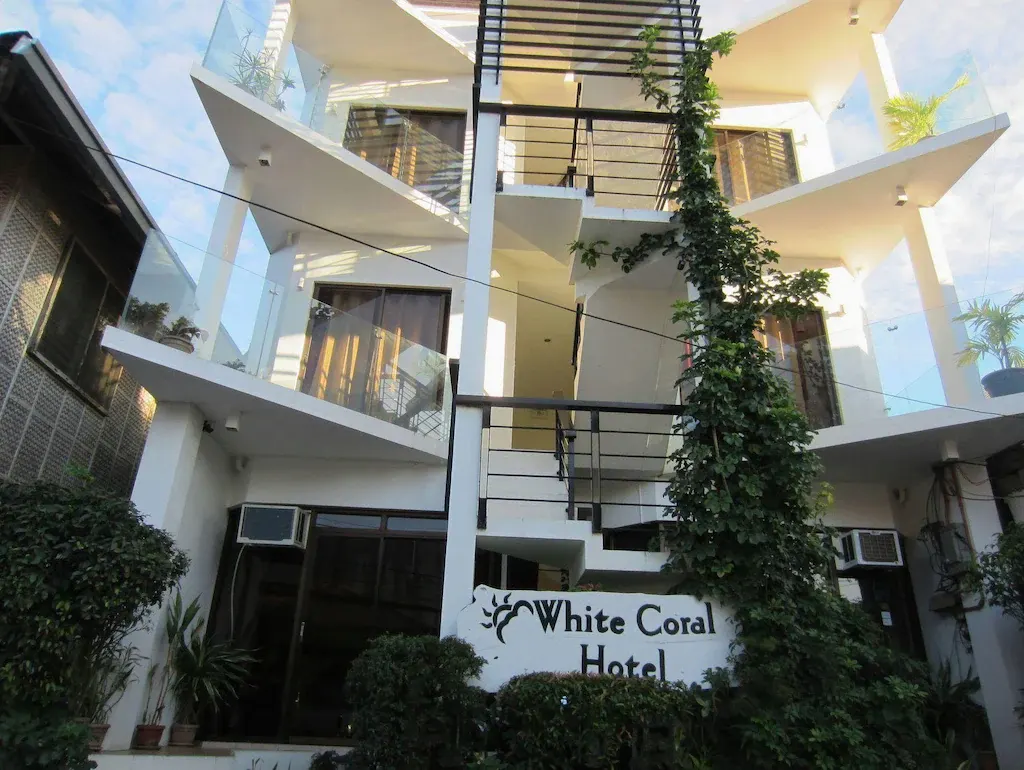 White Coral Hotel, Balabag, Boracay — Photo 3