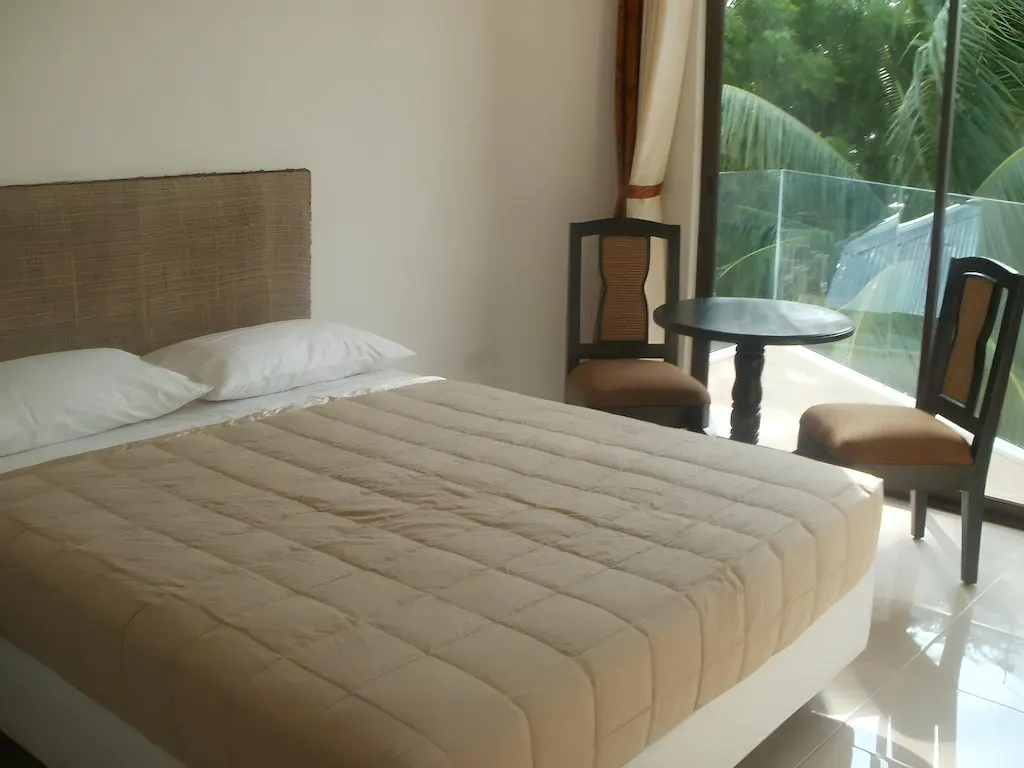Deluxe at White Coral Hotel, Balabag, Boracay