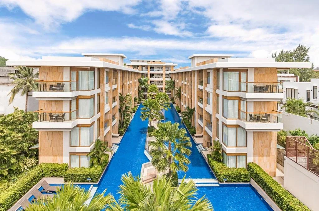 Henann Crystal Sands Resort
