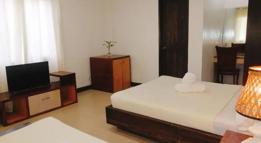 Grand Deluxe at Seabird Hotel Boracay, Balabag, Boracay