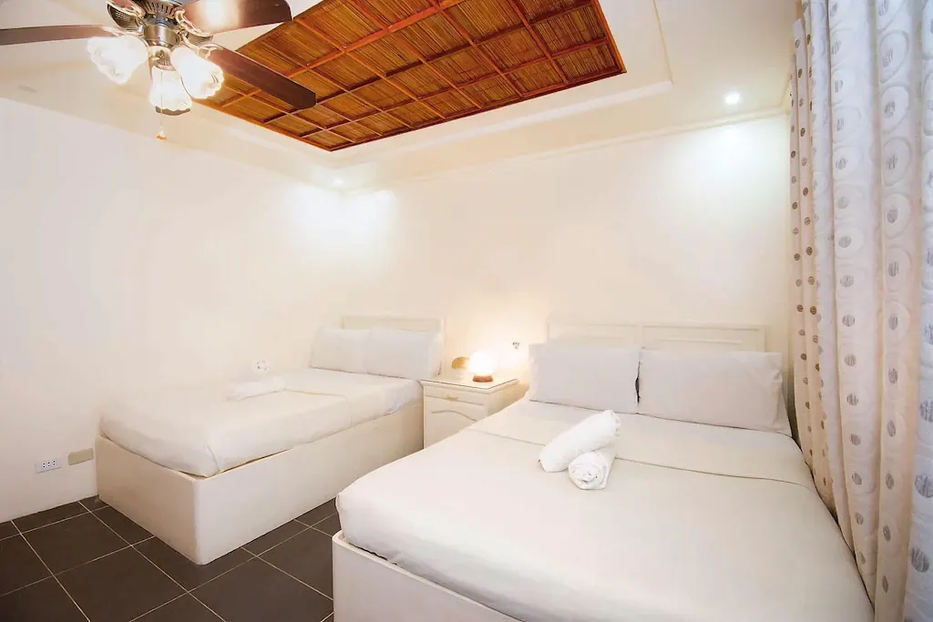 Triple Deluxe at Seabird Hotel Boracay, Balabag, Boracay