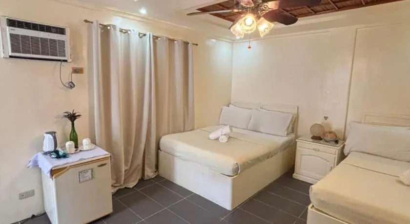 Triple Deluxe at Seabird Hotel Boracay, Balabag, Boracay
