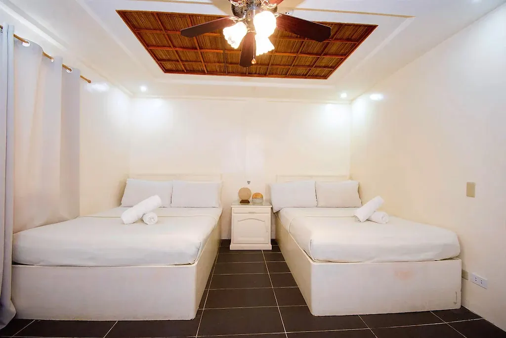 Triple Deluxe at Seabird Hotel Boracay, Balabag, Boracay
