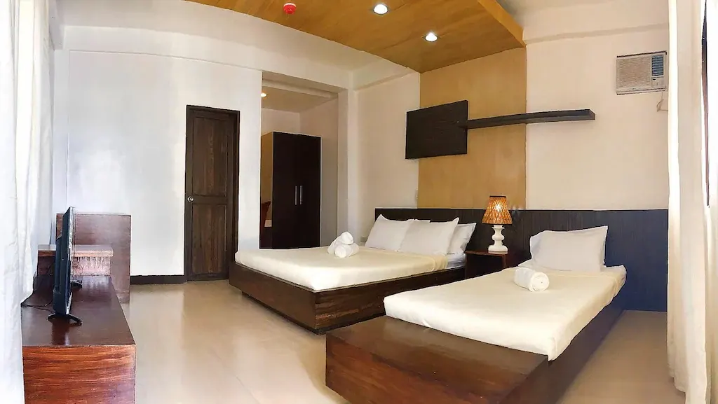 Grand Deluxe at Seabird Hotel Boracay, Balabag, Boracay