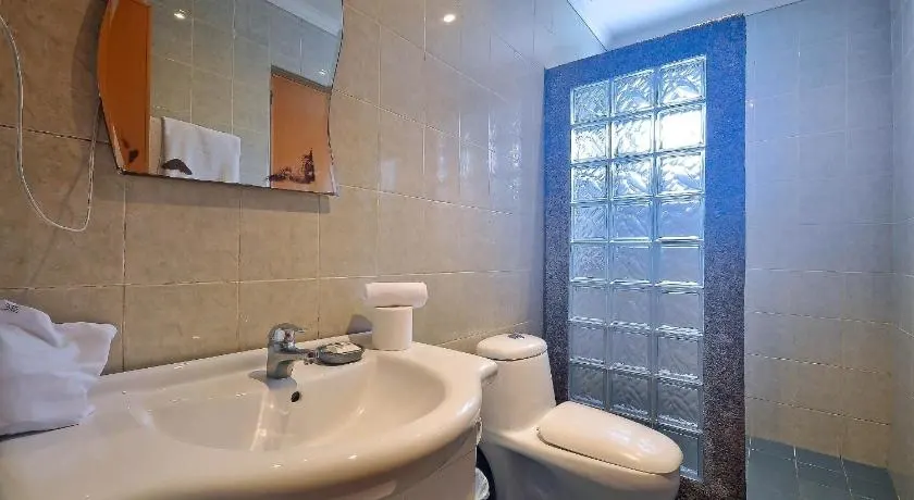 Large Condo at Nirvana Beach Resort, Boracay
