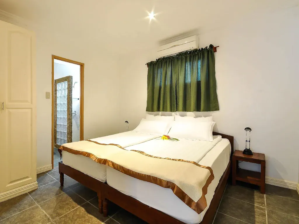 Large Condo at Nirvana Beach Resort, Boracay