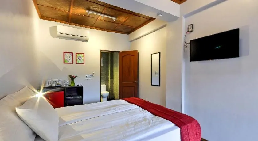 Superior Room at Nirvana Beach Resort, Boracay