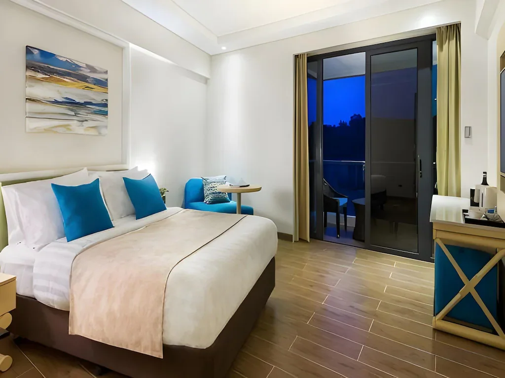One Bedroom Executive Suite