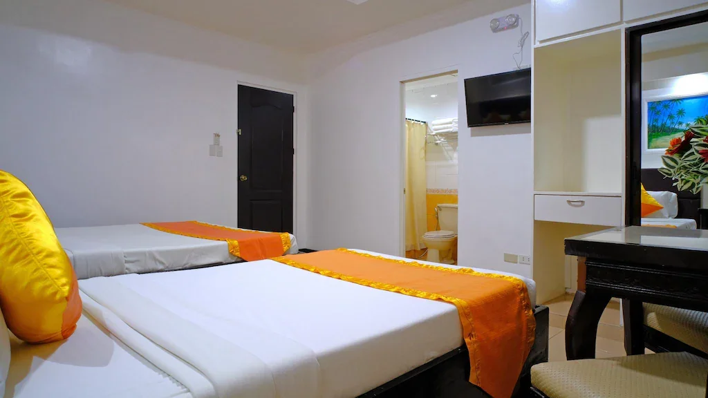 Apartelle Unit at Boracay Holiday Resort, Boracay