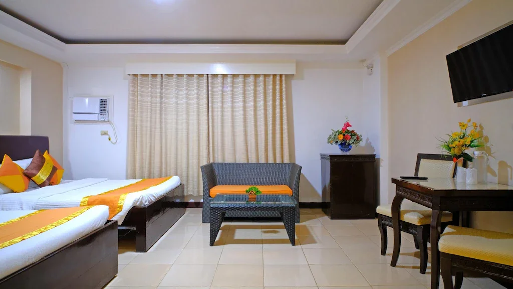 Suite Room at Boracay Holiday Resort, Boracay