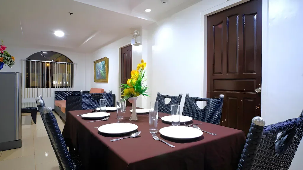 Apartelle Unit at Boracay Holiday Resort, Boracay