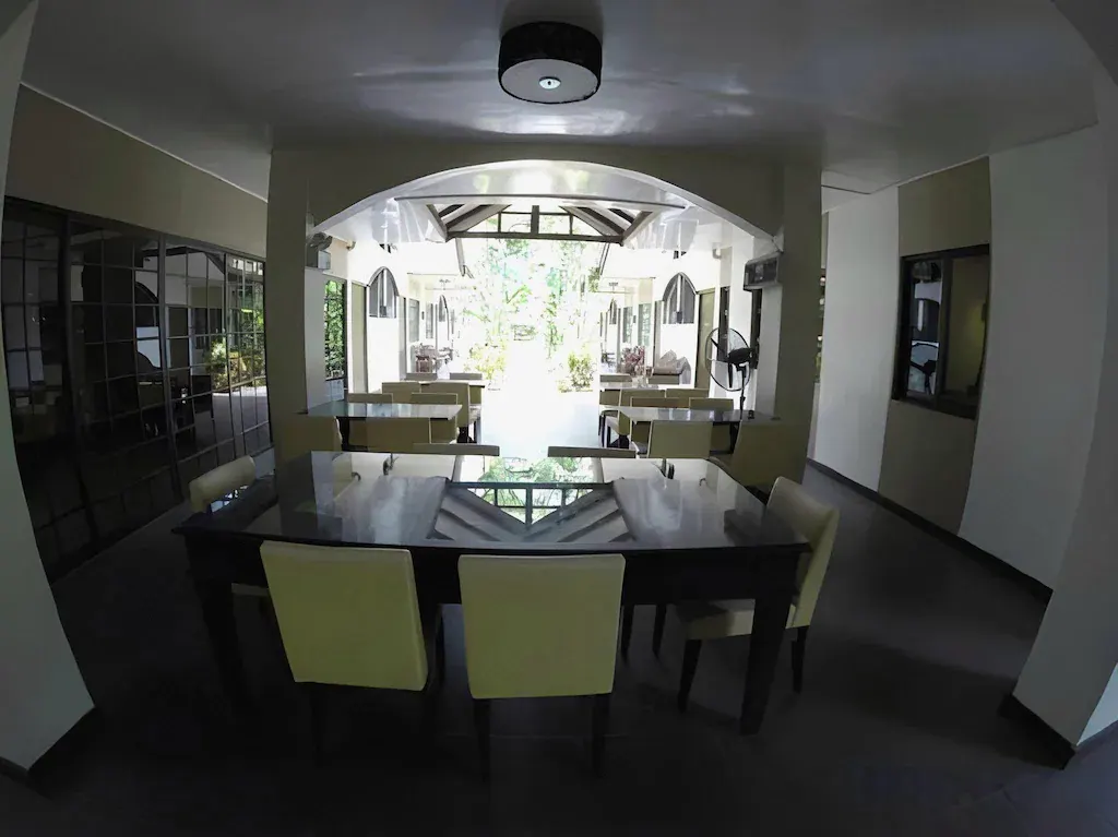 Residencia Boracay Hotel, Balabag, Boracay — Photo 1