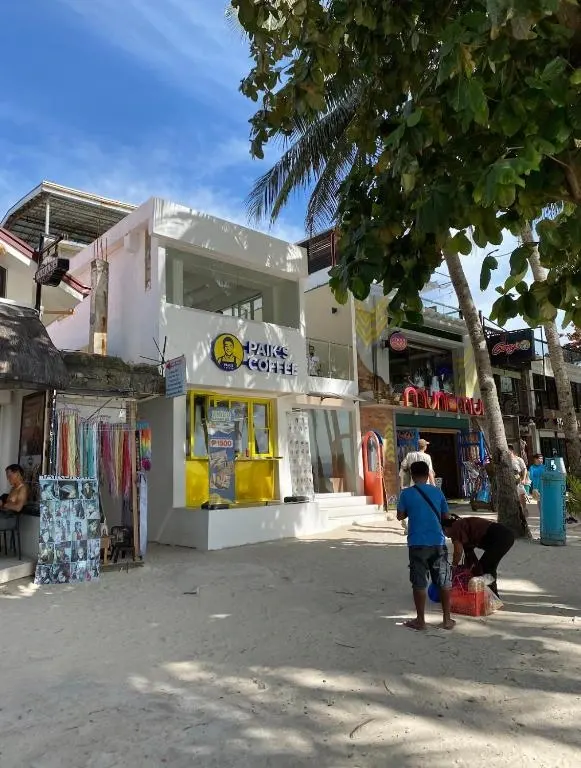 Sun Villa Beachfront Hotel, Balabag, Boracay — Photo 1
