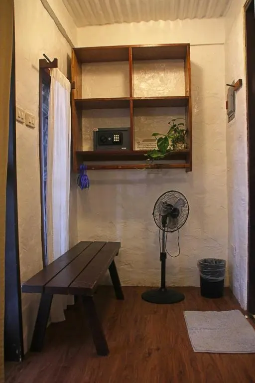 Cottage Queen at The Lazy Dog Bed & Breakfast, Balabag, Boracay