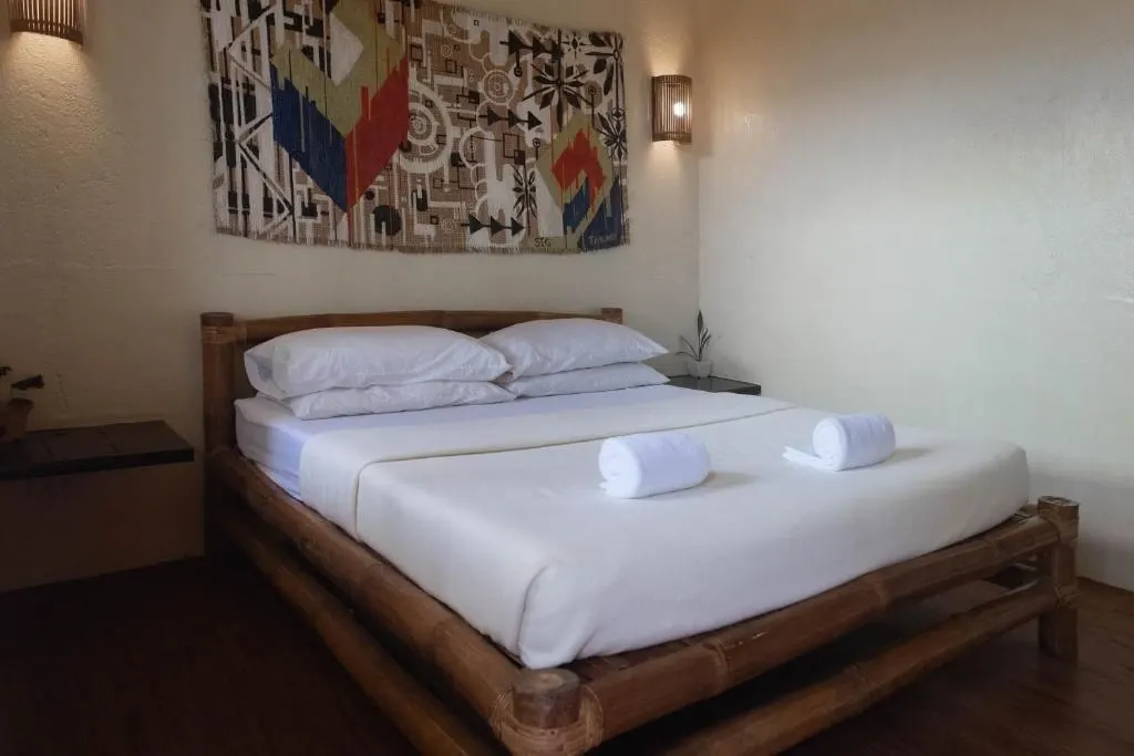 Standard Queen at The Lazy Dog Bed & Breakfast, Balabag, Boracay