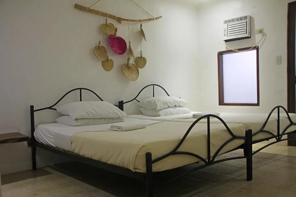 Triple Room at The Lazy Dog Bed & Breakfast, Balabag, Boracay