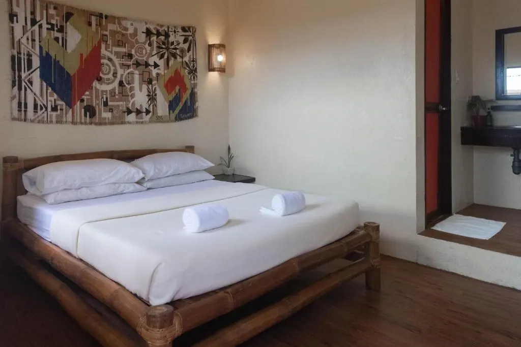 Standard Queen at The Lazy Dog Bed & Breakfast, Balabag, Boracay