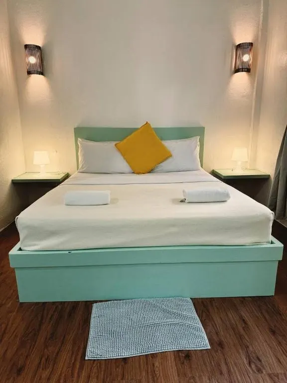 Standard Queen at The Lazy Dog Bed & Breakfast, Balabag, Boracay