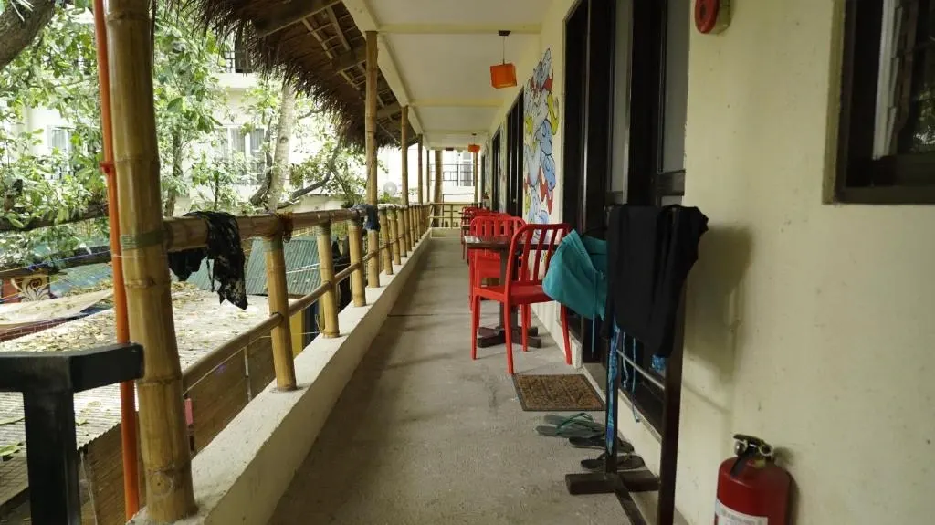 Cottage Queen at The Lazy Dog Bed & Breakfast, Balabag, Boracay