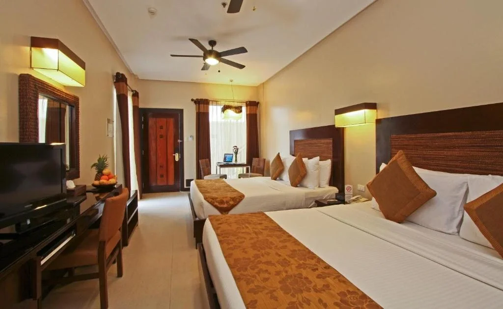 Deluxe Grand Room