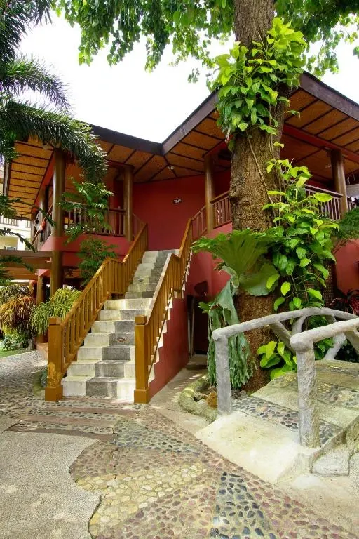 Boracay Tropics Resort Hotel, Boracay — Photo 4